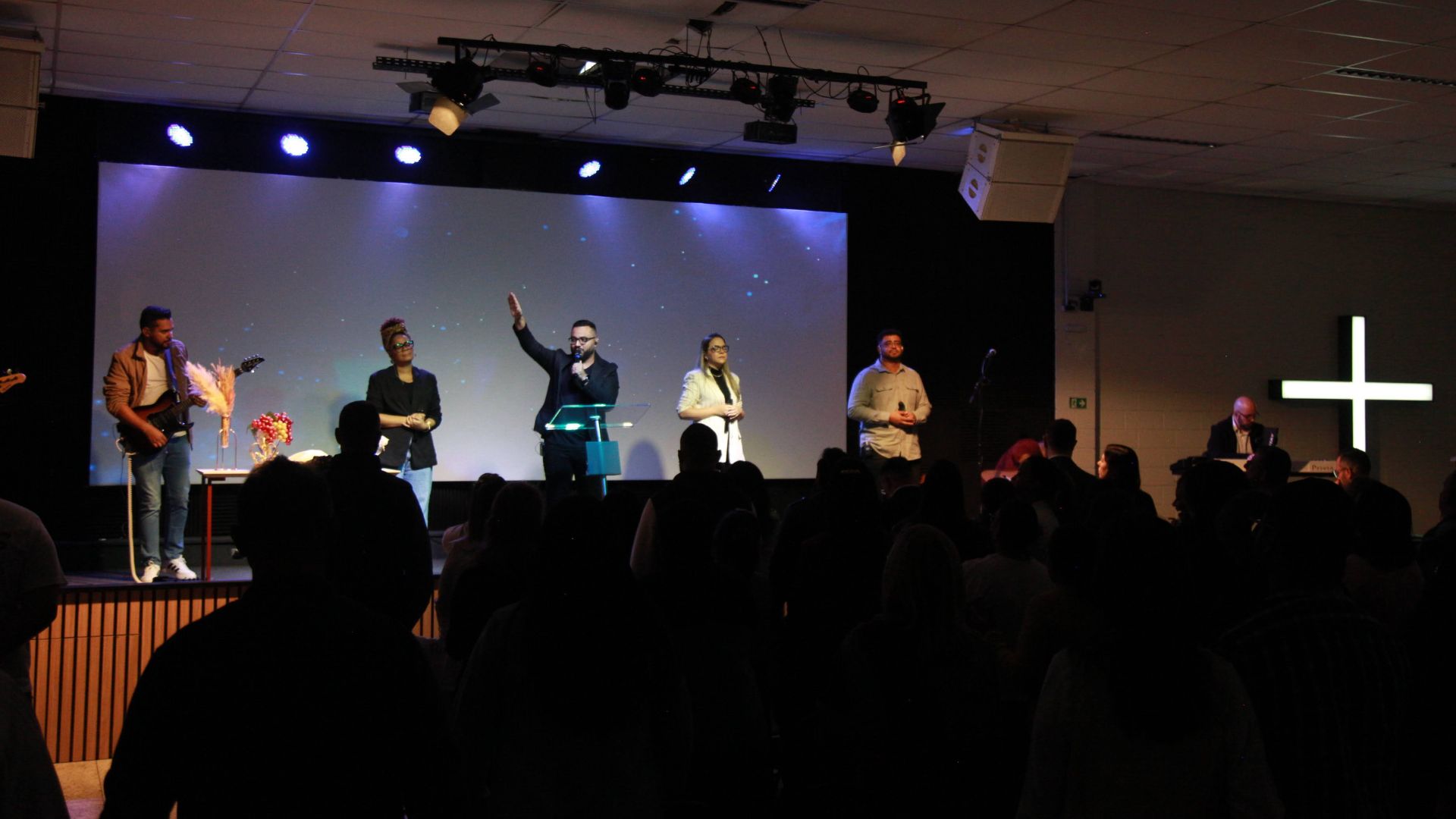 Comunidade da igreja reunida